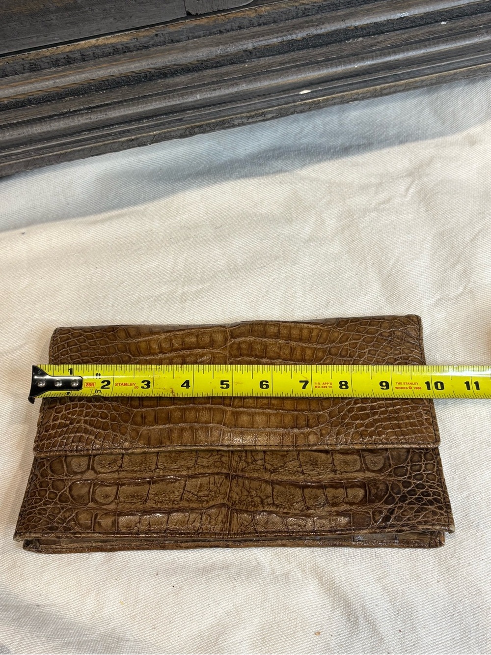 Crocodile  Leather Vintage Wallet - Picture 7 of 9